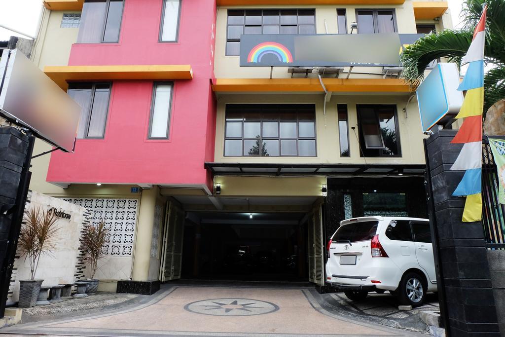 Zen Rooms Basic D Rainbow Near Royal Plaza Surabaya Exterior photo